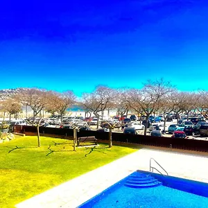 Beautiful 75m2 With View At The Beach, Pool, Parking Appartement